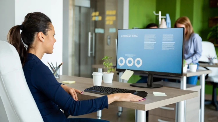 Philips 3000 series 32B2N3500/00 monitor komputerowy 80 cm (31.5") 2560 x 1440 px Quad HD LCD Czarny