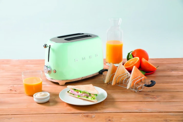 Toster SMEG TSF01PGEU pastelowy zielony