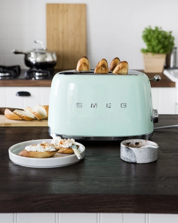 Toster SMEG TSF01PGEU pastelowy zielony