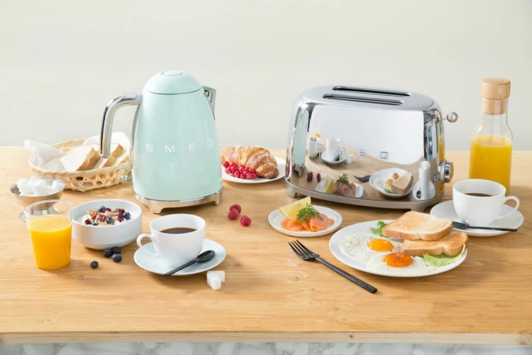 Toster SMEG TSF01PGEU pastelowy zielony