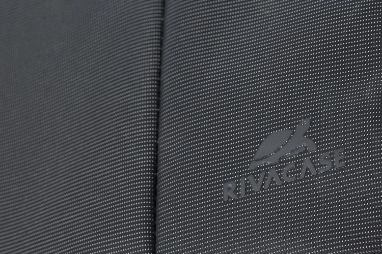 Rivacase 8257 torba na notebooka 43,9 cm (17.3") Pokrowiec Czarny