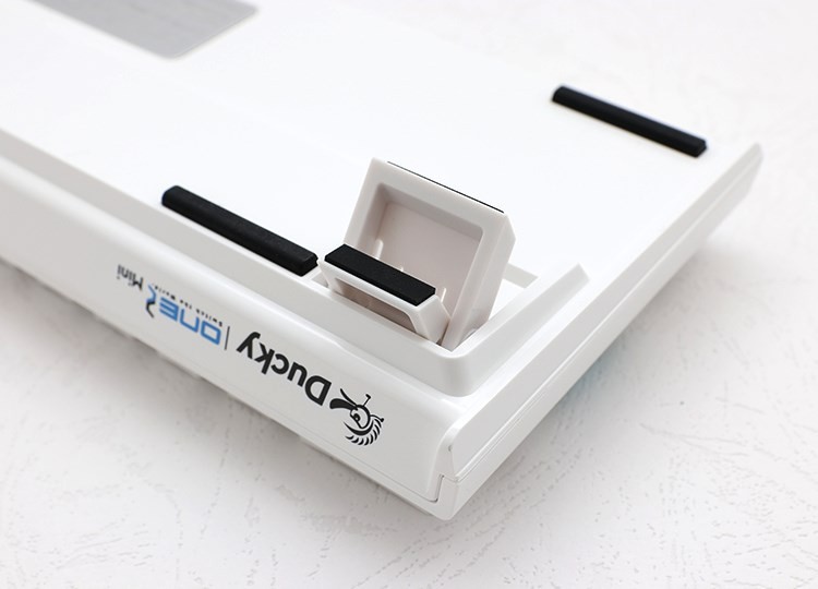 Ducky DKON2061ST klawiatura Gaming USB QWERTY Amerykański międzynarodowy Biały