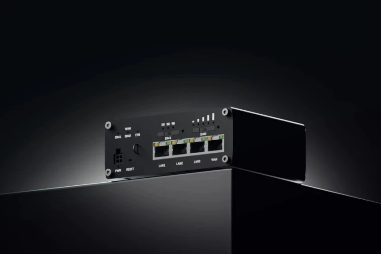 Teltonika RUTM09 | Router 4G LTE | Cat 6, 4x GbE, GNSS, Dual SIM