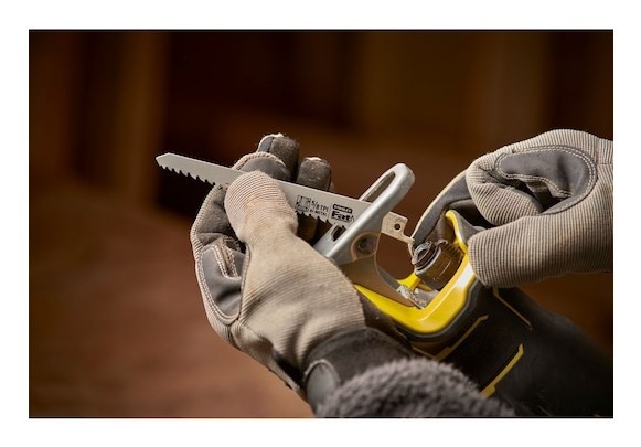 Stanley SFMCS310B-XJ piła szablasta 3200 spm Czarny, Żółty