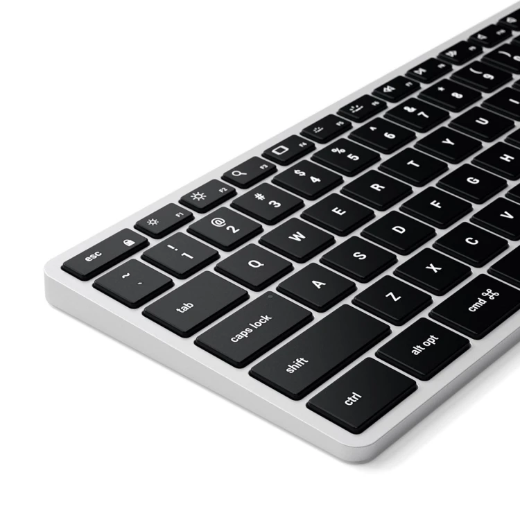 Satechi Slim X3 - klawiatura z układem numerycznym Bluetooth do czterech urządzeń USB-C US International (silver)