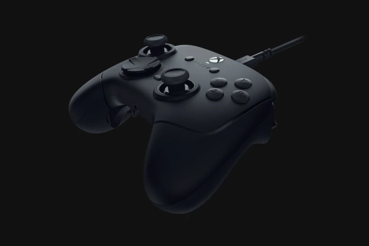 Razer Wolverine V3 Tournament Edition Czarny USB Gamepad Analogowy PC, Xbox Series S, Xbox Series X