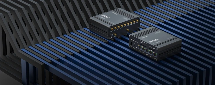 Teltonika RUTM5210B000 router bezprzewodowy Gigabit Ethernet Dual-band (2.4 GHz/5 GHz) 5G Czarny