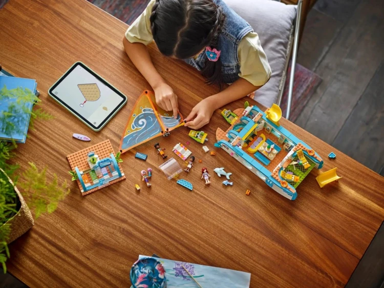 LEGO FRIENDS 42664 Przygoda na łodzi