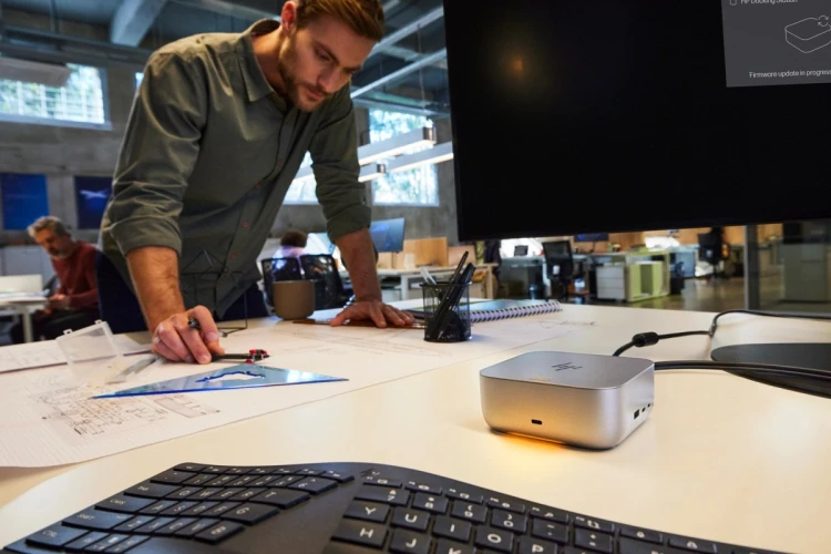 HP HP Thunderbolt 4 Ultra 280W