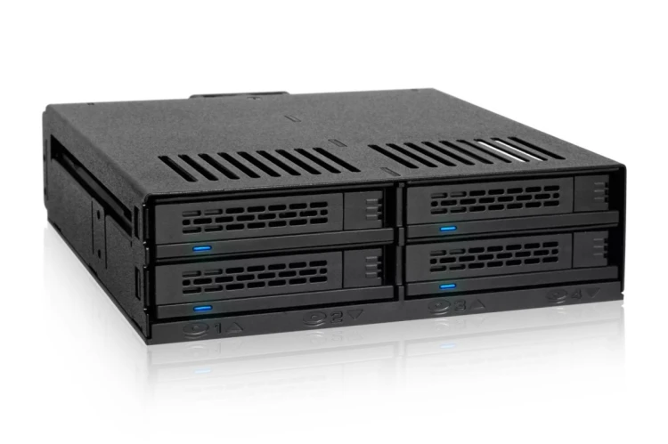 Stacja dokująca Icy Dock MB324SP-B, 0 TB, Serial ATA, Serial ATA II, Serial ATA III, Serial Attached SCSI (SAS), 440 g, Komputer stacjonarny