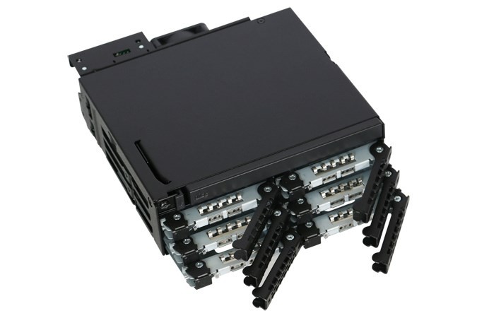 Płyta montażowa IcyDock 6x6,3cm SATAI-III w 1x5,25" HDD/SSD sw sprzedaży detalicznej