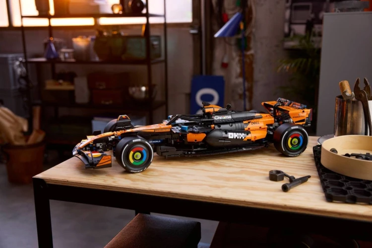LEGO 42228 Technic - Bolid McLaren MCL39 F1