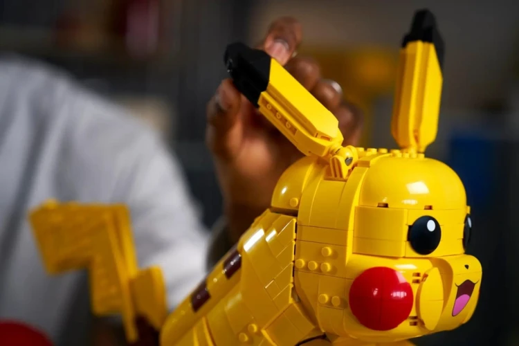 LEGO Pokemon 72152 - Pikachu i Pokeball
