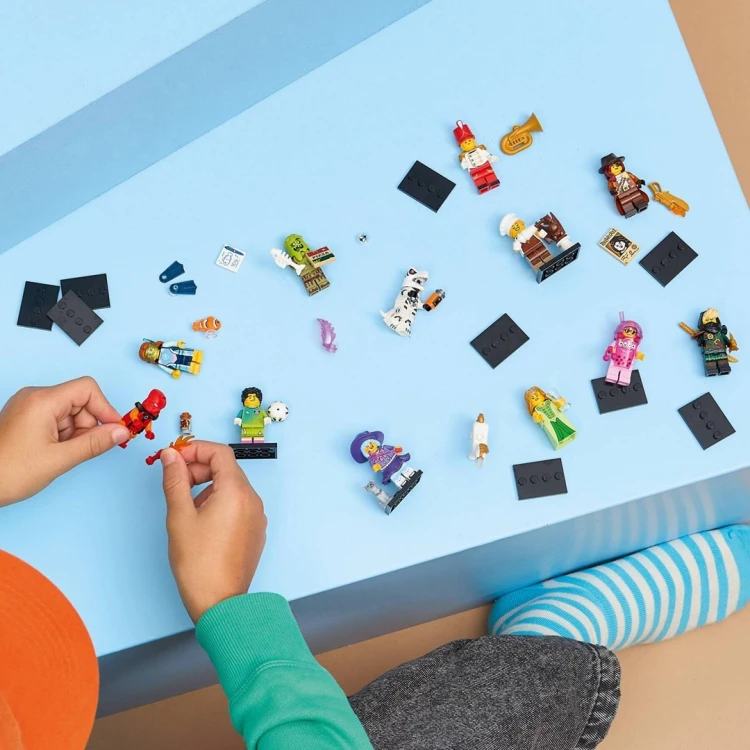 LEGO Minifigurki 71052 - Seria 29 V110