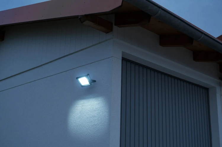 Brennenstuhl 1171250541 reflektor Czarny 50 W LED D