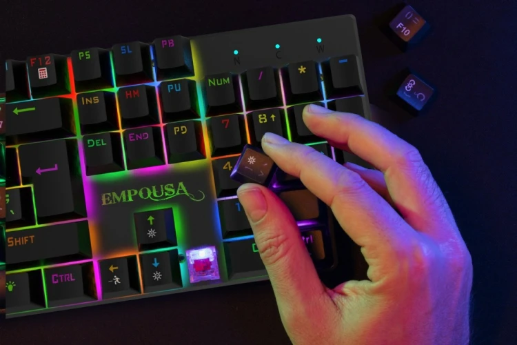 Inca IKG-443 klawiatura Gaming USB Czarny