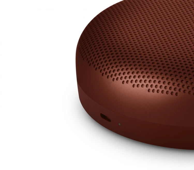 Bang & Olufsen BeoSound A1 3rd Gen Przenośny głośnik stereo Czerwony 60 W