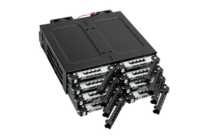 Płyta montażowa IcyDock 8x6,3cm SATAI-III w 1x5,25" zamki na klucze