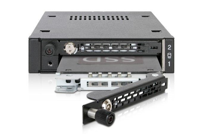 We-Ra. IcyDock z miejscem na 2 dyski: 2x6,3cm SATAI-III/SAS HDD&SSD w kolorze, 1x3,5" Metal