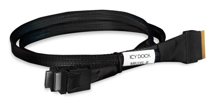 Kabel wewnętrzny SAS ICY Dock MB206L-B - 8i Slim SAS (SFF-8654) (M) do 4i OCuLink (SFF-8611) - 50cm - do ToughArmor MB699VP-B V2, MB699VP-B V3, MB720M