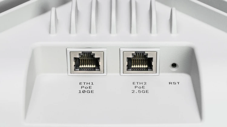 LANCOM LX-7200E 9600 Mbit/s Biały Obsługa PoE