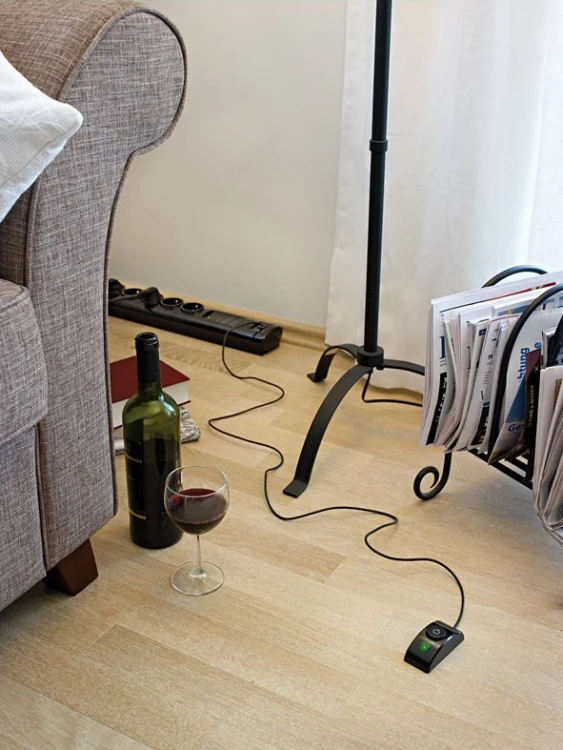 Listwa przeciwprzepięciowa Brennenstuhl Primera-Tec 3500W, 7 gniazd, 2.0m, Niemcy