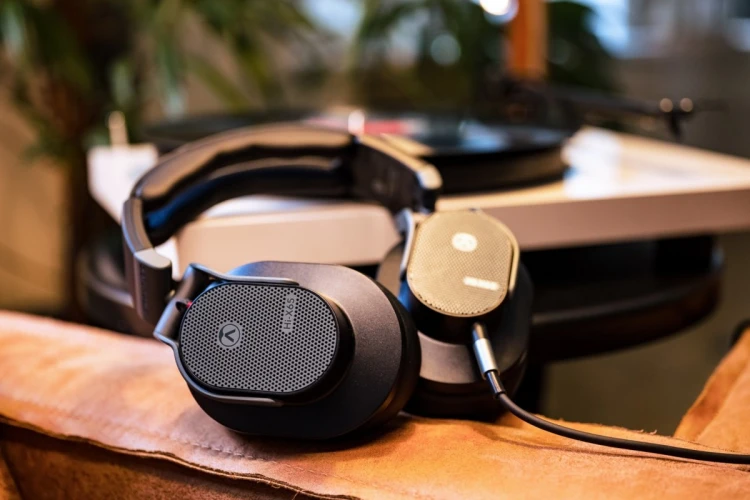 Austrian Audio HI-X65 - otwarte słuchawki studyjne
