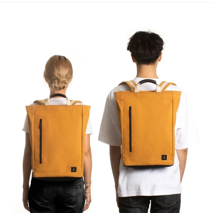 Native Union BACKPACK-BLK plecak Plecak turystyczny Czarny Tkanina, Poli(tereftalan etylenu) (PET), Tworzywo sztuczne pochodzące z recyklingu