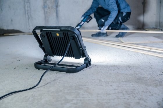 Mobilny reflektor LED Brennenstuhl JARO 14060 M