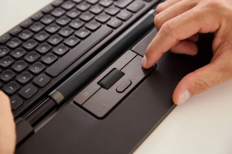 Uchwyt RollerMouse Pro przewodowa Slim WR wegańska skóra detaliczna