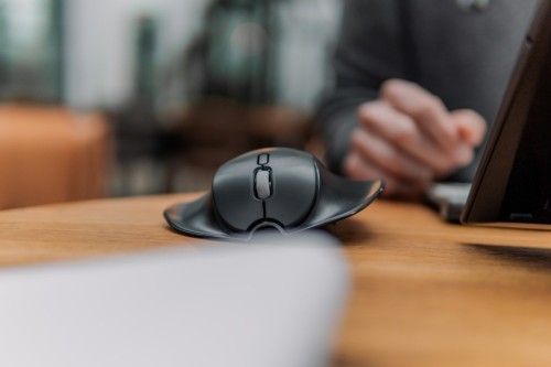 Bakker Elkhuizen HandShoeMouse Shift - mysz - ergonomiczna - prawo- i leworęczna - laserowa - 3 przyciski - bezprzewodowa