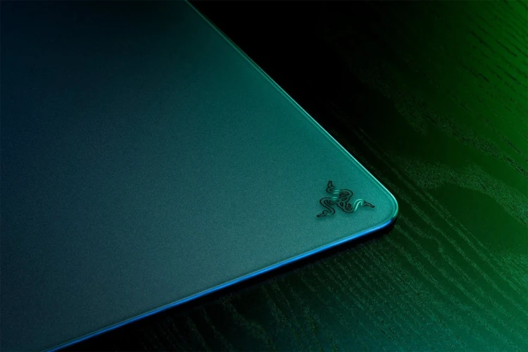 Myszka Razer Atlas szkło hartowane duże czarne