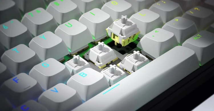 HATOR Skyfall Wireless 80 klawiatura Gaming USB + RF Wireless + Bluetooth QWERTY US English Czarny, Biały