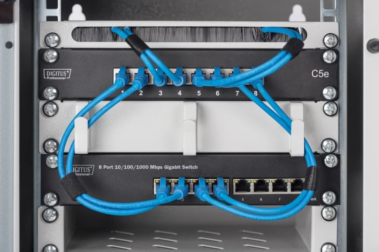 Digitus Przełącznik Gigabit Ethernet 10", 8-portowy, niezarządzalny