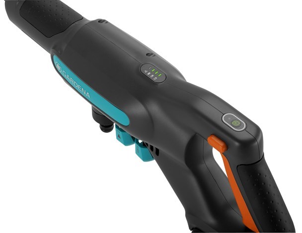 Gardena AquaClean 24/18V P4A podkładka ciśnieniowa Kompaktowy Bateria 250 l/h Czarny, Niebieski, Pomarańczowy