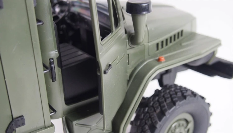 Samochód RC Amewi Ural Truck B36 Zielony z akumulatorem litowo-jonowym 500mAh/14+