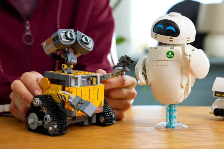LEGO DISNEY 43279 WALL-E i EWA
