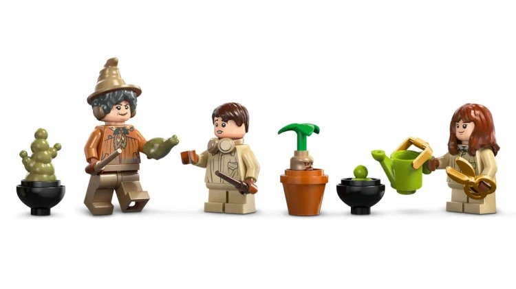 LEGO HARRY POTTER 76445 Zamek Hogwart - Zajęcia z zielarstwa