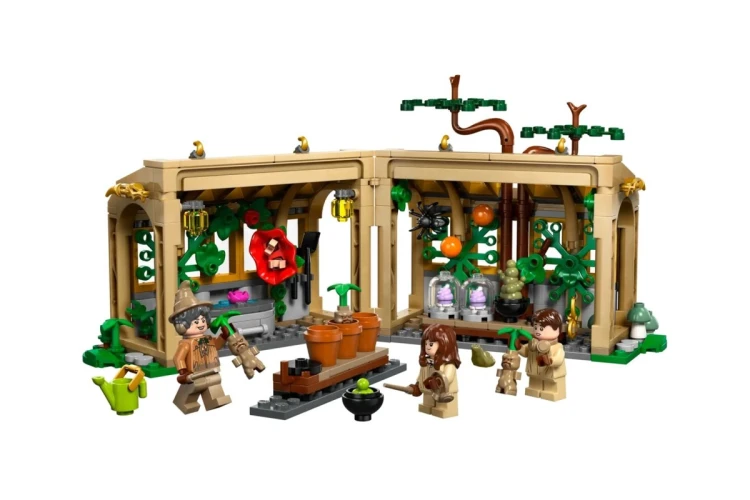 LEGO HARRY POTTER 76445 Zamek Hogwart - Zajęcia z zielarstwa