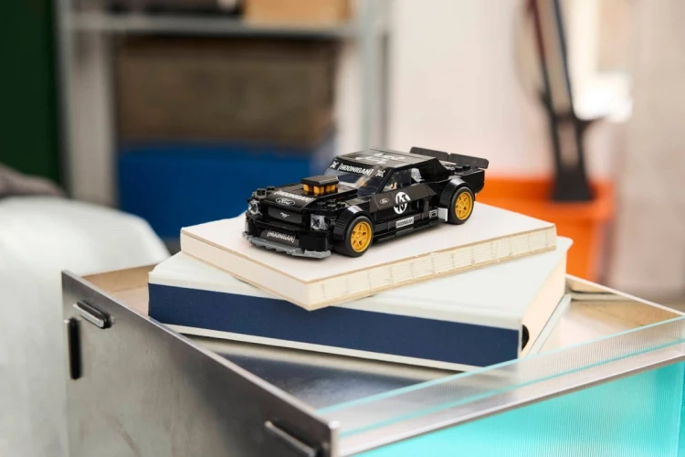 LEGO Speed Champions 77262 - 65 Ford Mustang Hoonicorn V1 Kena Blocka