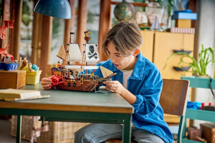 LEGO Creator 3w1 31387 - Legendarny statek piracki