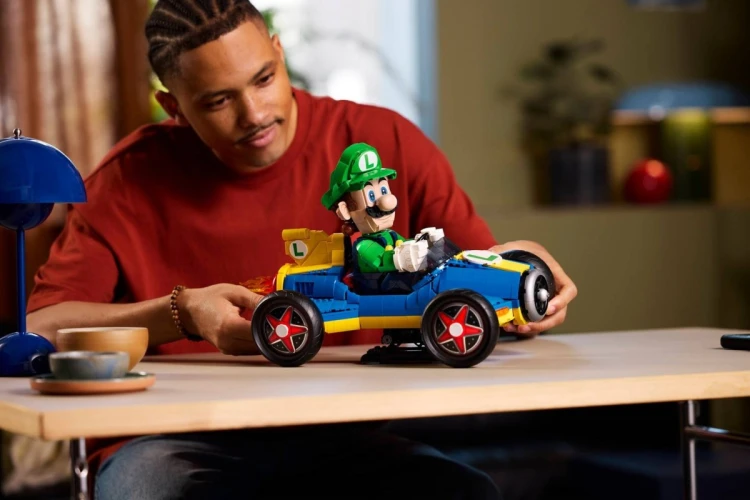 LEGO Super Mario 72050 - Mario Kart: Luigi i Mach 8