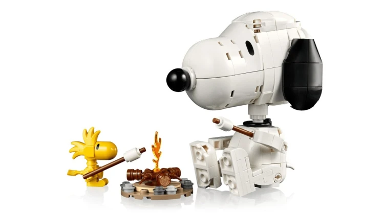 LEGO Ideas 21368 - Fistaszki: Buda Snoopy'ego
