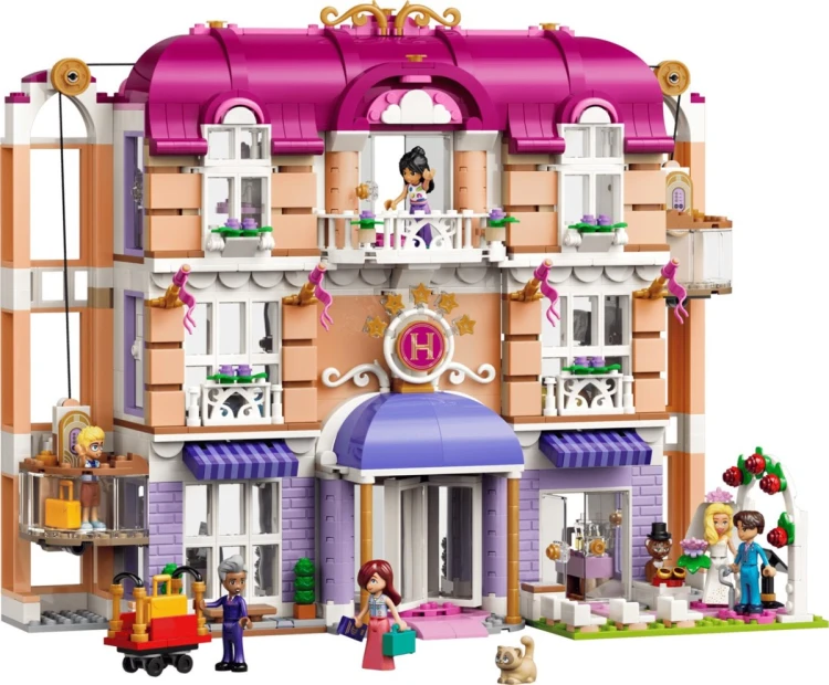 LEGO Friends 42704 - Grand Hotel w mieście Heartlake