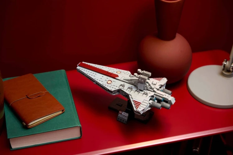 LEGO STAR WARS 75441 Krążownik szturmowy typu Venator