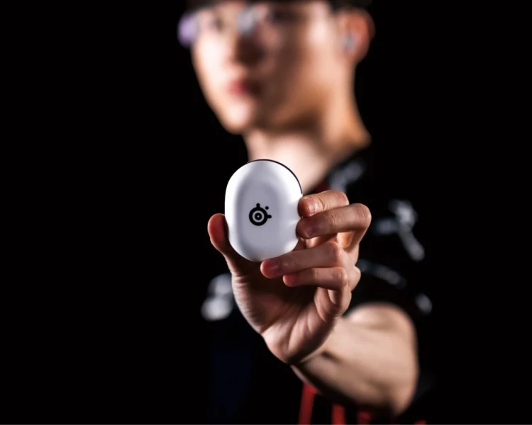 Steelseries Arctis Gamebuds Zestaw słuchawkowy Bezprzewodowy Douszny Gaming Bluetooth Biały