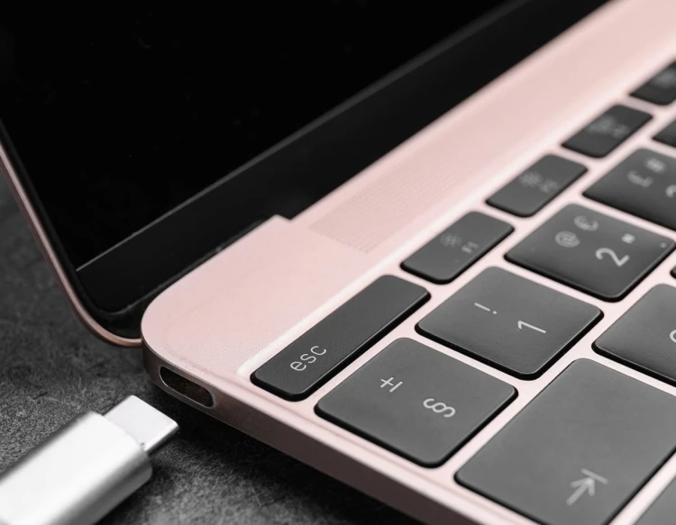 5-IN-1 USB-C HUB W HDMI/1XHDMI 3XUSB3.0 1XUSB-C PORT