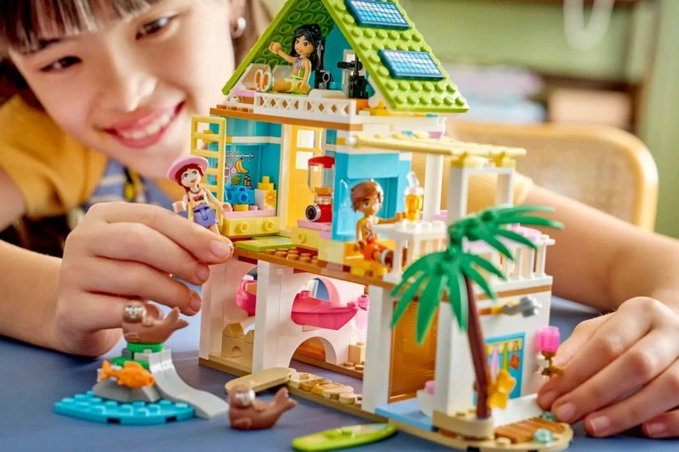 LEGO FRIENDS 42699 Domek na plaży z fokami