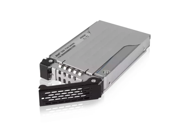Icy Dock ToughArmor MB699VP-B V3 Obudowa SSD Czarny 2.5"