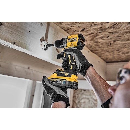 Wiertarko-wkrętarka 18V XR DCD800H2T DEWALT